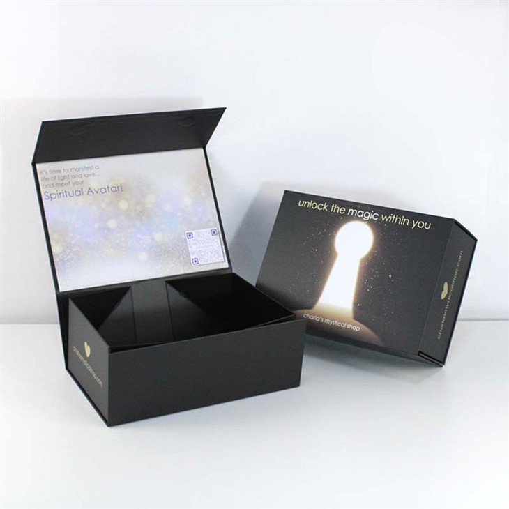Black Magnetic Box With Shinning Logo